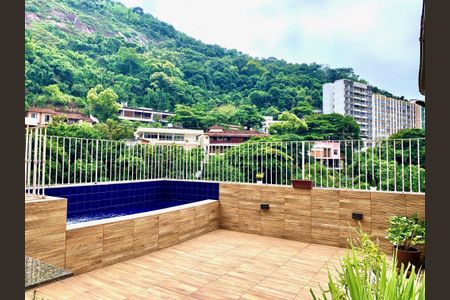 Apartamento à venda com 360m², 5 quartos e 2 vagas