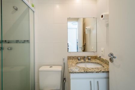 Casa à venda com 156m², 6 quartos e 2 vagas