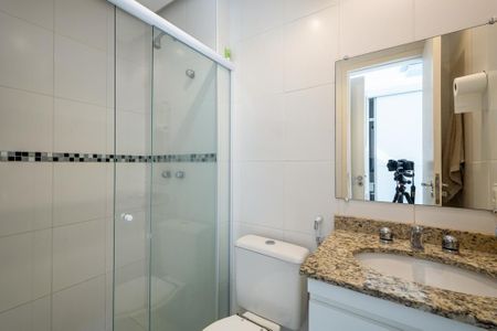 Casa à venda com 156m², 6 quartos e 2 vagas