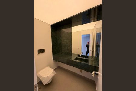 Casa de condomínio à venda com 626m², 3 quartos e 3 vagas Casa de condomínio à venda com 626m², 3 quartos e 3 vagasFoto 51
