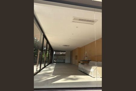 Casa de condomínio à venda com 626m², 3 quartos e 3 vagas Casa de condomínio à venda com 626m², 3 quartos e 3 vagasFoto 15