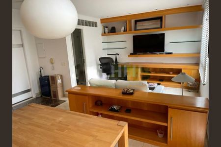 Apartamento à venda com 83m², 1 quarto e 2 vagas
