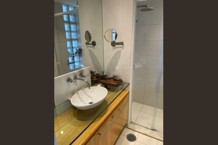 Apartamento à venda com 83m², 1 quarto e 2 vagas