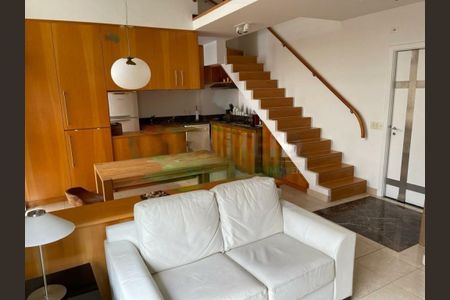 Apartamento à venda com 83m², 1 quarto e 2 vagas