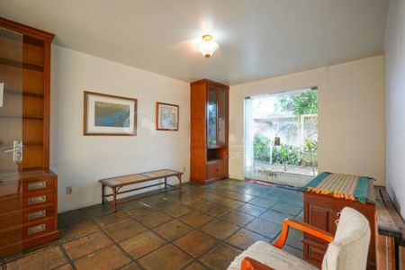 Casa à venda com 3 quartos, 273m² em Granja Julieta, São Paulo