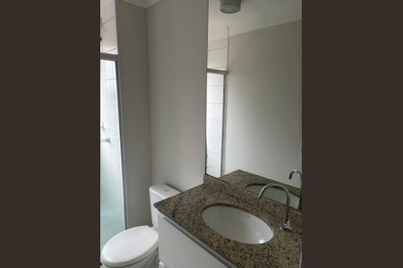 Apartamento para alugar com 70m², 3 quartos e 2 vagasBanheiro