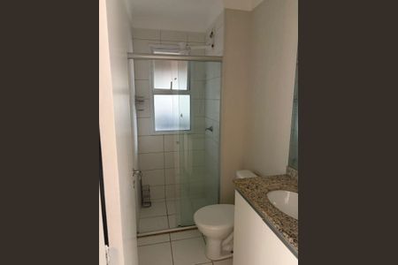 Apartamento para alugar com 70m², 3 quartos e 2 vagasBanheiro