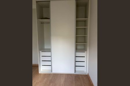 Apartamento para alugar com 70m², 3 quartos e 2 vagasQuarto