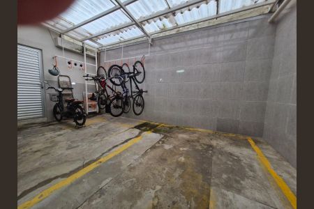 Apartamento à venda com 81m², 2 quartos e 1 vaga