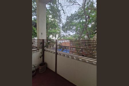 Apartamento à venda com 81m², 2 quartos e 1 vaga