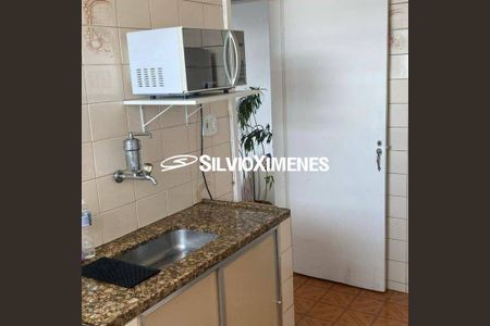 Apartamento à venda com 2 quartos, 56m² em Centro, Belo Horizonte