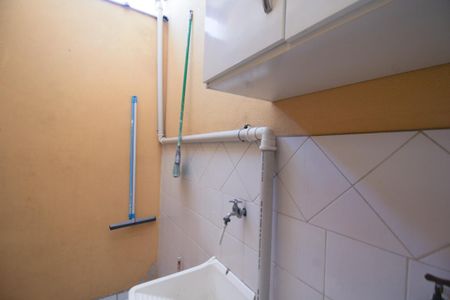 Casa para alugar com 105m², 2 quartos e 2 vagas Casa para alugar com 105m², 2 quartos e 2 vagasÁrea de Serviço