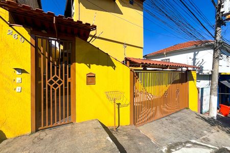 Casa para alugar com 105m², 2 quartos e 2 vagas