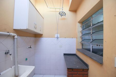 Casa para alugar com 105m², 2 quartos e 2 vagas Casa para alugar com 105m², 2 quartos e 2 vagasÁrea de Serviço