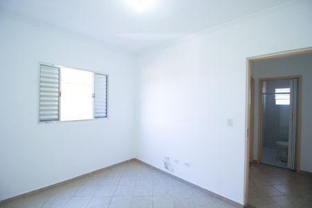 Quarto 1 de casa para alugar com 2 quartos, 105m² em Vila Pereira Cerca, São Paulo