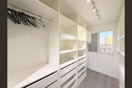 Apartamento para alugar com 72m², 3 quartos e 2 vagasQuarto 2