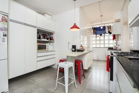 Apartamento à venda com 170m², 3 quartos e 1 vaga