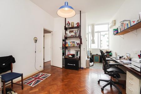 Apartamento à venda com 3 quartos, 170m² em Copacabana, Rio de Janeiro