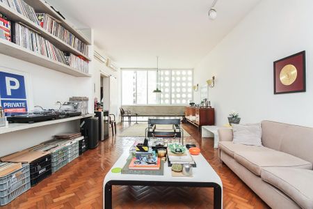Apartamento à venda com 3 quartos, 170m² em Copacabana, Rio de Janeiro