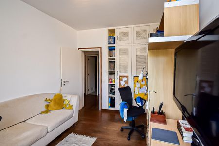 Apartamento à venda com 180m², 4 quartos e 2 vagas