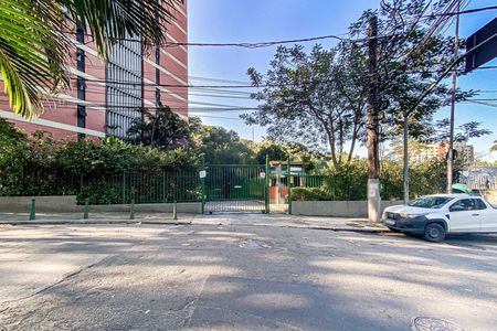 Apartamento à venda com 180m², 4 quartos e 2 vagas