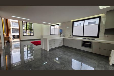 Casa de Condomínio para alugar com 3 quartos, 300m² em Santo Antônio, Vespasiano
