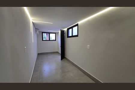 Casa de condomínio para alugar com 300m², 3 quartos e 3 vagas Casa de condomínio para alugar com 300m², 3 quartos e 3 vagasQuarto de serviço