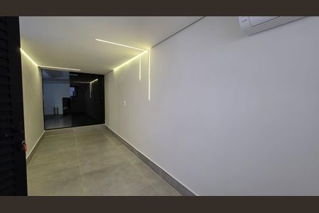 Casa de condomínio para alugar com 300m², 3 quartos e 3 vagas Casa de condomínio para alugar com 300m², 3 quartos e 3 vagasQuarto de serviço
