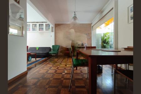 Apartamento à venda com 92m², 1 quarto e sem vaga