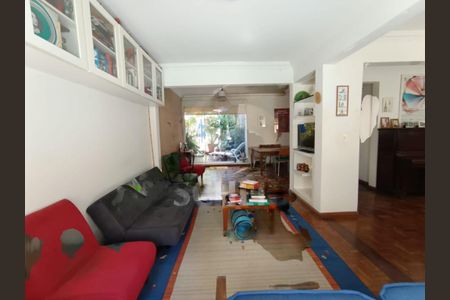 Apartamento à venda com 92m², 1 quarto e sem vaga