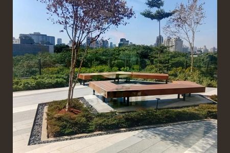 Apartamento à venda com 298m², 4 quartos e 4 vagas