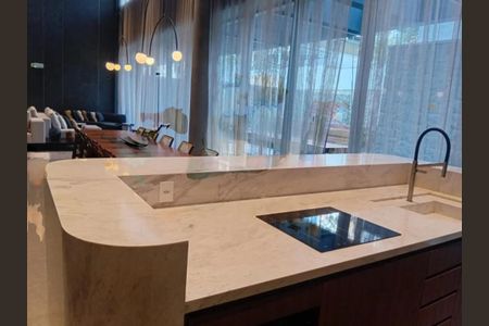 Apartamento à venda com 298m², 4 quartos e 4 vagas