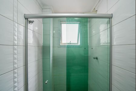 Apartamento à venda com 57m², 2 quartos e 1 vaga Apartamento à venda com 57m², 2 quartos e 1 vagaBanheiro Social