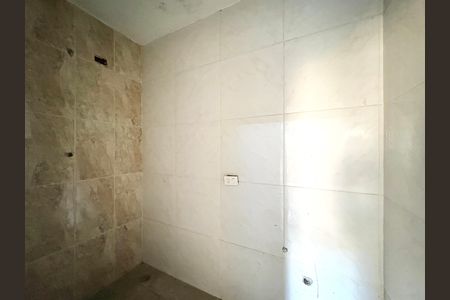 Casa à venda com 280m², 4 quartos e 2 vagas Casa à venda com 280m², 4 quartos e 2 vagasBanheiro da Suíte 4