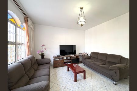 Sala de casa à venda com 4 quartos, 280m² em Itaberaba, São Paulo