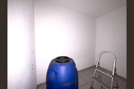 Casa à venda com 280m², 4 quartos e 2 vagas Casa à venda com 280m², 4 quartos e 2 vagasQuarto da Edícula 2