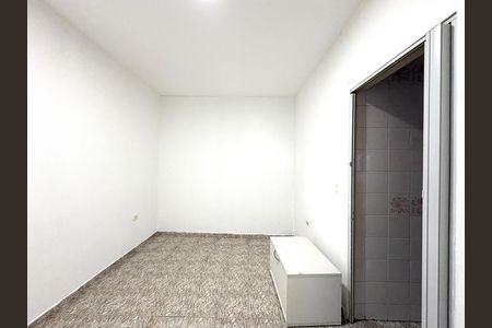 Casa à venda com 280m², 4 quartos e 2 vagas Casa à venda com 280m², 4 quartos e 2 vagasQuarto 2 - Edícula 1