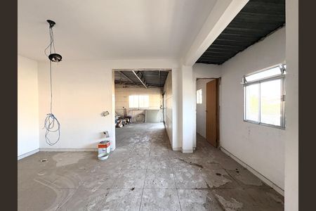 Casa à venda com 280m², 4 quartos e 2 vagas Casa à venda com 280m², 4 quartos e 2 vagasSala 2