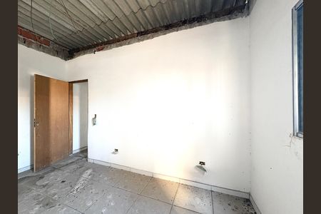 Casa à venda com 280m², 4 quartos e 2 vagas Casa à venda com 280m², 4 quartos e 2 vagasQuarto 6