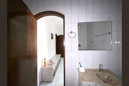 Casa à venda com 280m², 4 quartos e 2 vagas Casa à venda com 280m², 4 quartos e 2 vagasBanheiro da Suíte 2