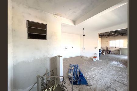 Casa à venda com 280m², 4 quartos e 2 vagas Casa à venda com 280m², 4 quartos e 2 vagasSala 2