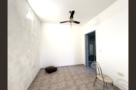 Casa à venda com 280m², 4 quartos e 2 vagas Casa à venda com 280m², 4 quartos e 2 vagasQuarto 1 - Edícula 1