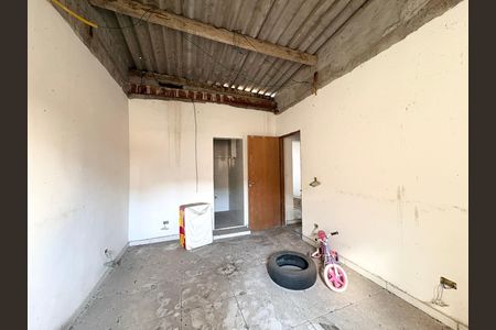 Casa à venda com 280m², 4 quartos e 2 vagas Casa à venda com 280m², 4 quartos e 2 vagasSuíte 4