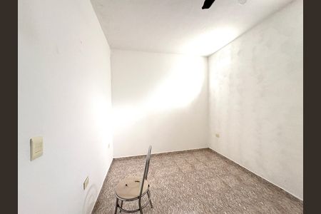 Casa à venda com 280m², 4 quartos e 2 vagas Casa à venda com 280m², 4 quartos e 2 vagasQuarto 1 - Edícula 1