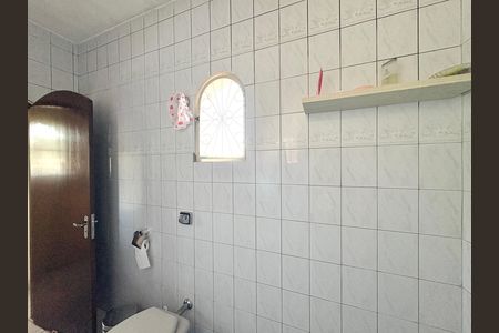 Casa à venda com 280m², 4 quartos e 2 vagas Casa à venda com 280m², 4 quartos e 2 vagasBanheiro da Suíte 3