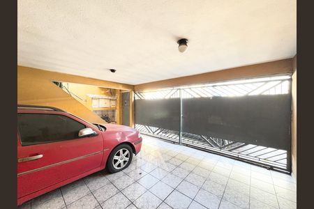 Casa à venda com 280m², 4 quartos e 2 vagas Casa à venda com 280m², 4 quartos e 2 vagasGaragem