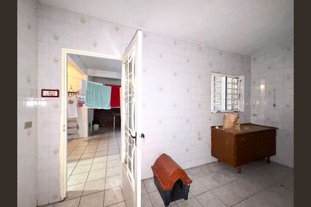 Casa à venda com 280m², 4 quartos e 2 vagas Casa à venda com 280m², 4 quartos e 2 vagasSala/ Cozinha da Edícula 2