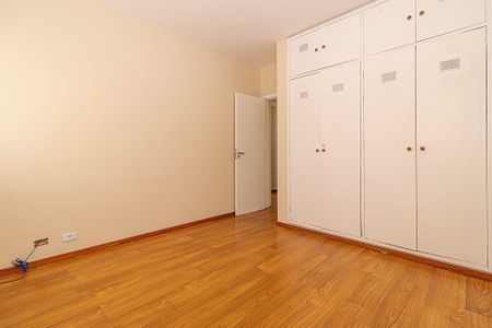 Apartamento à venda com 128m², 3 quartos e 1 vaga