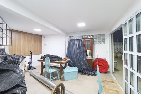 Casa à venda com 700m², 4 quartos e 2 vagas