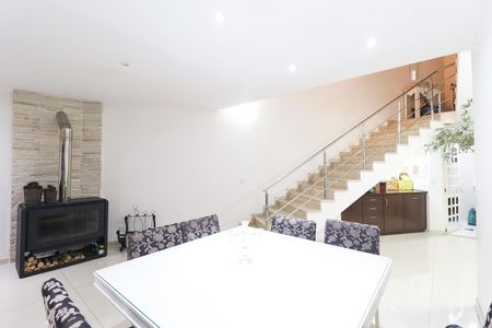 Casa à venda com 700m², 4 quartos e 2 vagas
